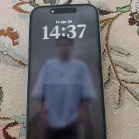 ایفون ۱۷ نرمال