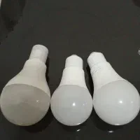 لامپ ال ای دی به همراه سرلامپ|لامپ و چراغ|دهلران, |دیوار