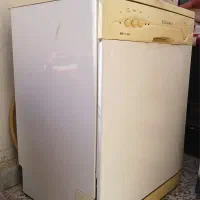 ماشین ظرفشوی