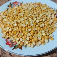 لوبیا چیتی ۲۹۰ ولپه نخود۲۲۰