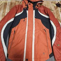 کاپشن اسکی و کوهنوردی برند معتبر  volki آلمان