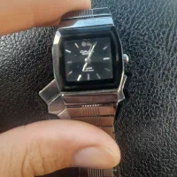 مقداری وسیله شخصی زنانه