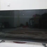 تلوزیون ۶۵ اینچ ، پنل شکسته