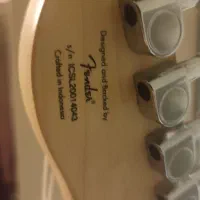 فندر اسکوایر تلکستر بهمراه کیس معمولی|گیتار، بیس، امپلیفایر|بابل, |دیوار