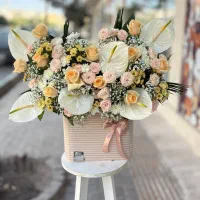 سبد و دسته گل شیک