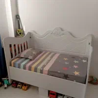 تخت کودک مناسب تا پنج سال|تخت و صندلی بچه|کومله, |دیوار