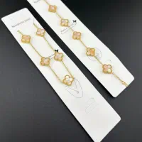 دستبند و گردنبند ونکلیف