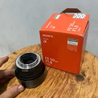 لنز sony 50mm F1.8