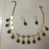 گردنبند و گوشواره