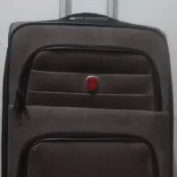 چمدان نو مناسب همه کار بدون استفاده