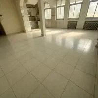 شهید عراقی ۱۱۰ متر  تاپ لوکیشن ( مجرد )