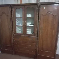 کمد چوبی همراه اشانتیون