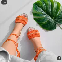 کفش|کیف، کفش، کمربند|قائن, |دیوار