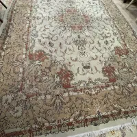 دو عدد فرش ۹ متری سالم ۷۰۰ شانه