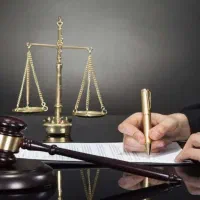 وکیل دادگستری خانم