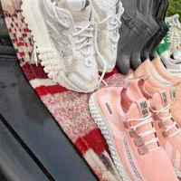 فروش نیم بوت و کتانی تک سایز نصف قیمت بازار|کیف، کفش، کمربند|لاهیجان, شیخ زاهد|دیوار