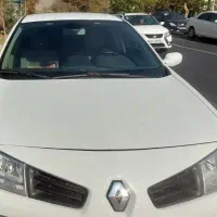 مگان 2000 اتوماتیک