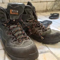 پوتین کوهنوردی کوهسار