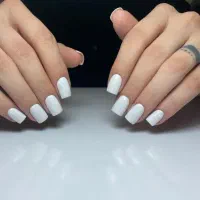 خدمات و کاشت ناخون|خدمات آرایشگری و زیبایی|قم, پردیسان|دیوار