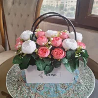 گلدان و باکس گل مصنوعی نو با قیمت مناسب