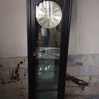 بوفه ساعت دار