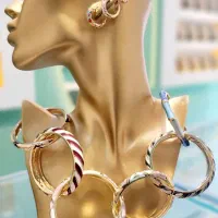 گوشواره و دستبندمیناکاری|بدلیجات|قم, صفائیه|دیوار