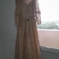 تعدادی لباس مجلسی در حد نو