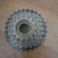 لوازم دوچرخه و تایر ۲۴ فقط|دوچرخه، اسکیت، اسکوتر|تبریز, |دیوار