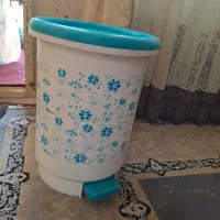 سطل زباله وجاروسرویس بهداشتی درحدنو مارک لیمون