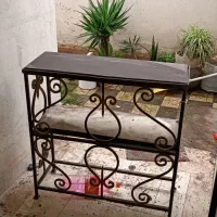 میز فلزی آهنی