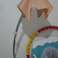 آباژور ایستاده