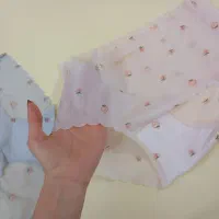 لباس زیر زنانه