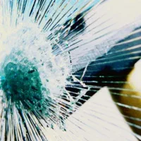 * شیشه بری 1* شیشه سکوریت 1* سرویس 1*|خدمات پیشه و مهارت|تهران, صادقیه|دیوار