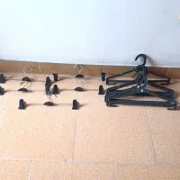 چوبکار پلاستیکی و گیره شلوار