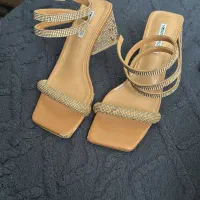 سه عدد کفش مجلسی