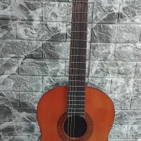 گیتار یاماها C40