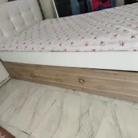 تخت دو نفره
