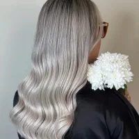 خدمات فوق تخصصی رنگ و لایت|خدمات آرایشگری و زیبایی|تهران, الهیه|دیوار