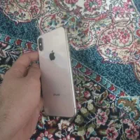 ایفون ایکس اس