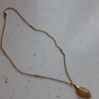 زنجیر و مدال طلا