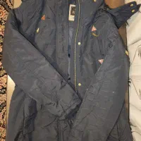 فروش یا معاوضه مانتو، پالتو و کاپشن درحد نو واقعی|لباس|تهران, فلسطین (میدان انقلاب)|دیوار