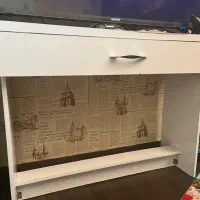 میز کشو دار