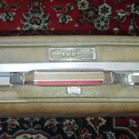 کیف سامسونت آمریکن ترویست