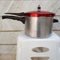 زودپز کلومات ۷ لیتری