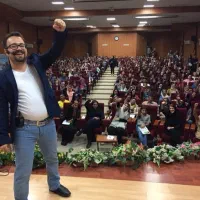 با هر مبلغی مکالمه انگلیسی رو کامل یاد بگیر