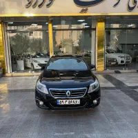 رنو سفران بی رنگ ۲۰۱۵