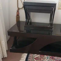 عسلی مبل شیشه هاش سالم هستن بدون خط و خش