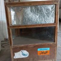 ویترین چوبی دکه