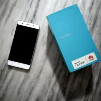 honor c4|موبایل|کرمانشاه, |دیوار