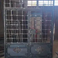 درب و پنجره سازی و نرده راه پله و حفاظ دور دیوار